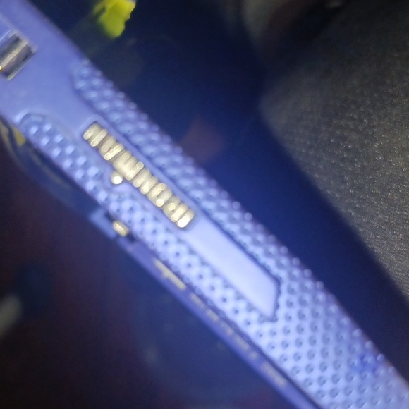 Foster Grant Ironman 🕶 - Picture 3 of 4